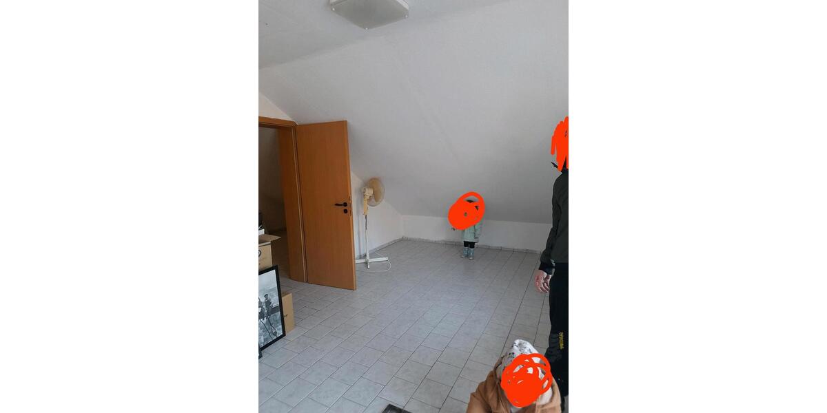 Doppelhaushälfte Eitorf - 7 Zimmer, 150 m&sup2;, 310.000&euro; | Angebot:27194538