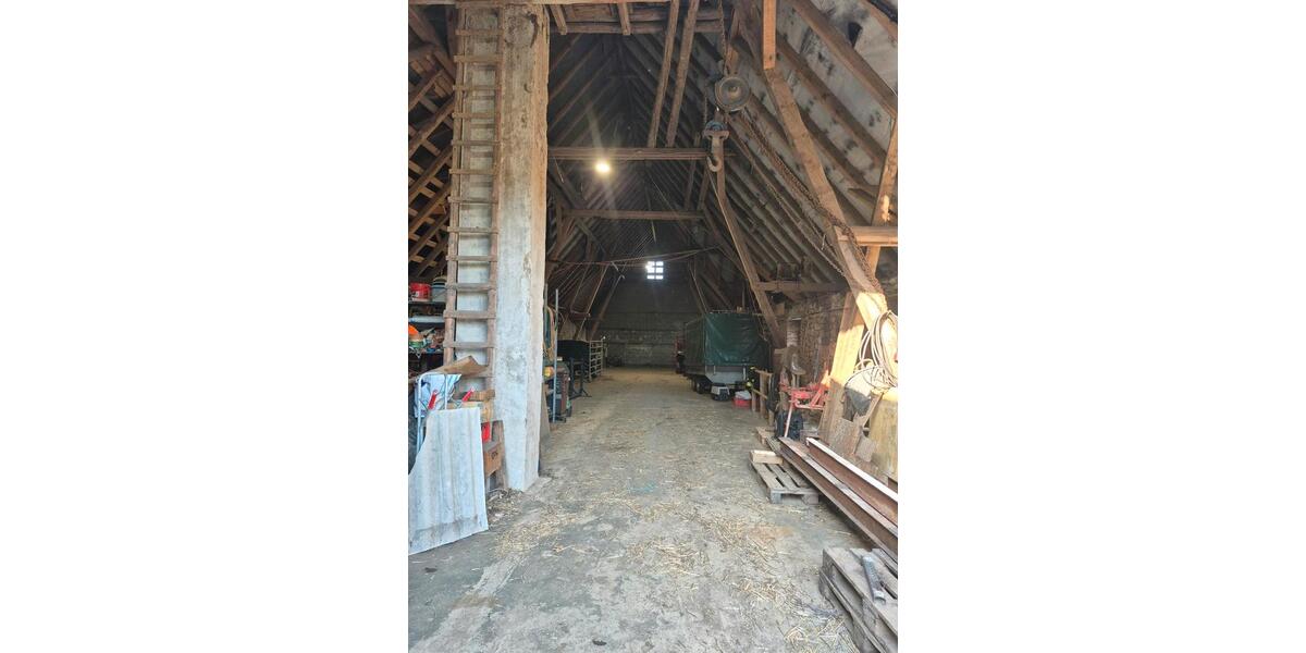Bauernhaus, Landhaus Meinerzhagen - 4 Zimmer, 160 m&sup2;, 575.000&euro; | Angebot:27066487