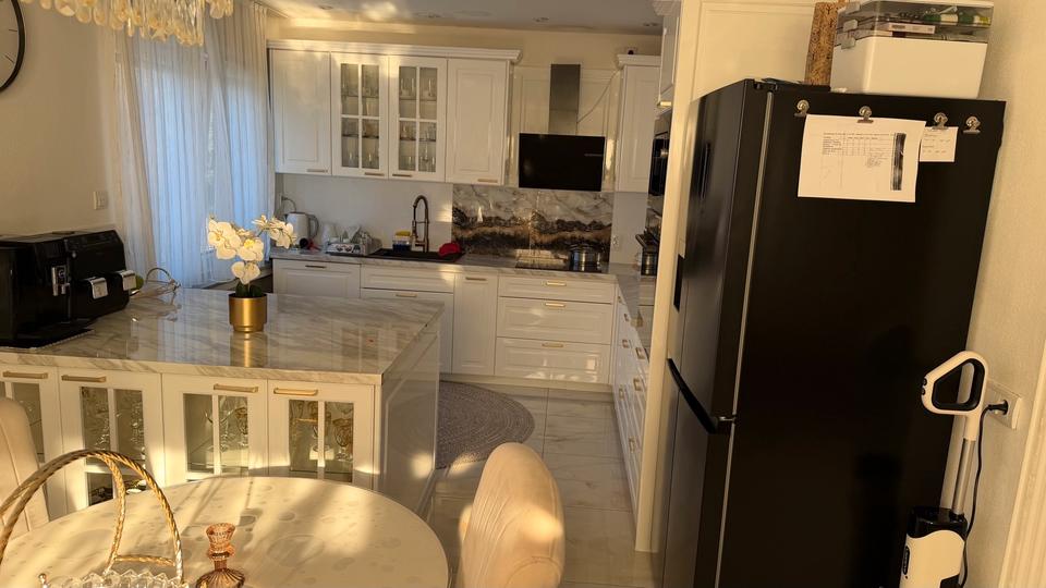 Mehrfamilienhaus, Wohnhaus Meinerzhagen - 7 Zimmer, 188 m&sup2;, 480.000&euro; | Angebot:26267423