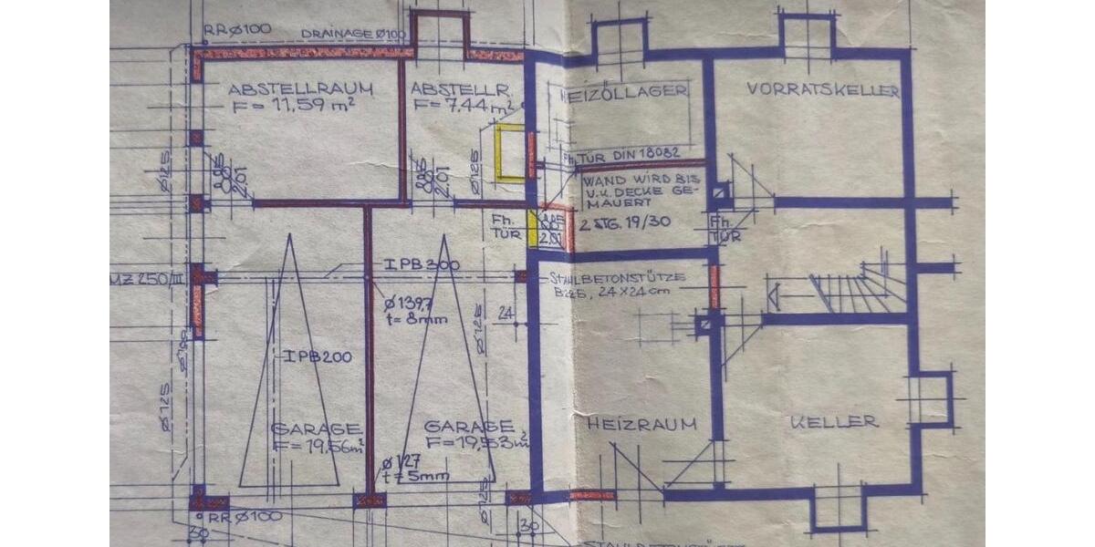 Mehrfamilienhaus, Wohnhaus Morsbach - 9 Zimmer, 240 m&sup2;, 338.000&euro; | Angebot:26939543