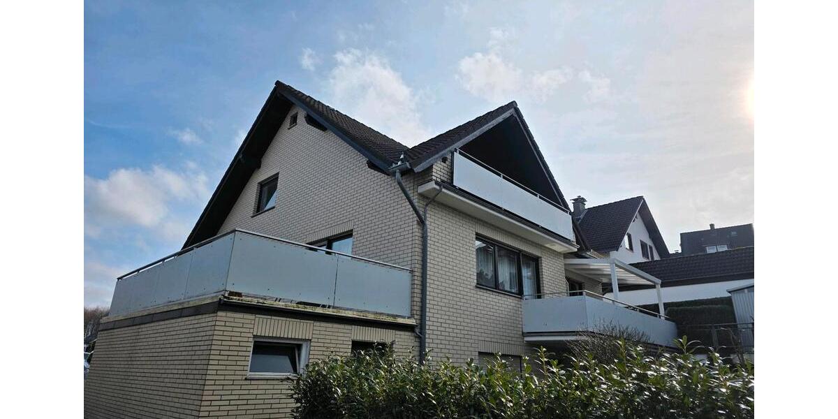 Dachgeschoßwohnung Gummersbach - 3 Zimmer, 75 m&sup2;, 750&euro; | Angebot:25862473