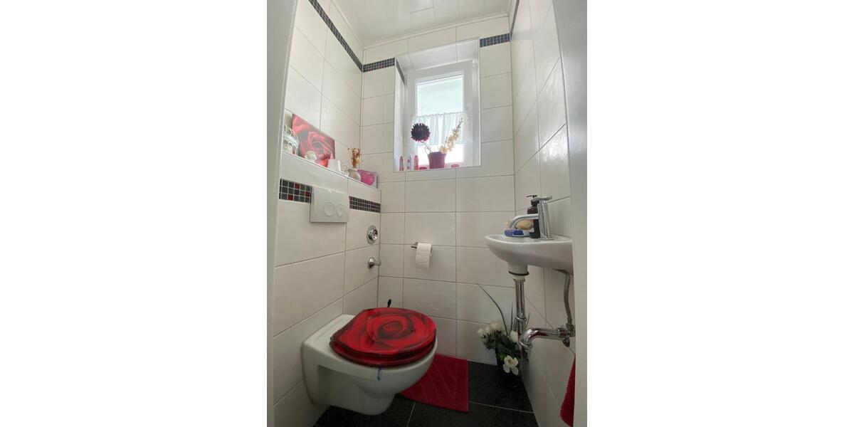 Etagenwohnung Bergneustadt - 3 Zimmer, 81 m&sup2;, 169.000&euro; | Angebot:26765892
