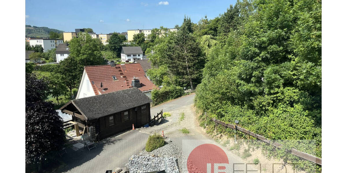 Einfamilienhaus Plettenberg Holthausen - 1 Zimmer, 266 m&sup2;, 345.000&euro; | Angebot:25696077