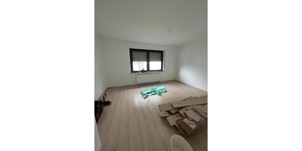 Erdgeschoßwohnung Attendorn - 3 Zimmer, 90 m&sup2;, 1.250&euro; | Angebot:27567727