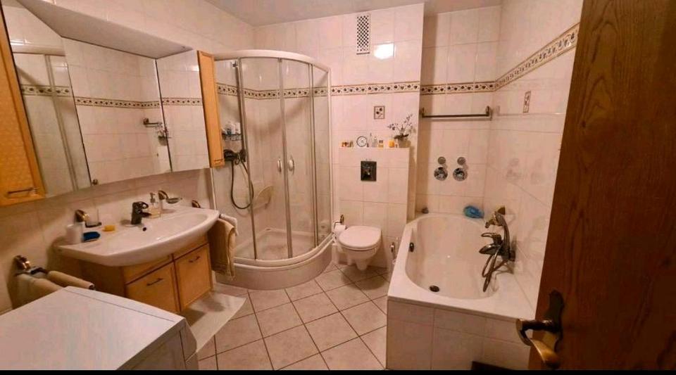 Etagenwohnung Lüdenscheid Staberg - 3 Zimmer, 81 m&sup2;, 1.010&euro; | Angebot:27568640