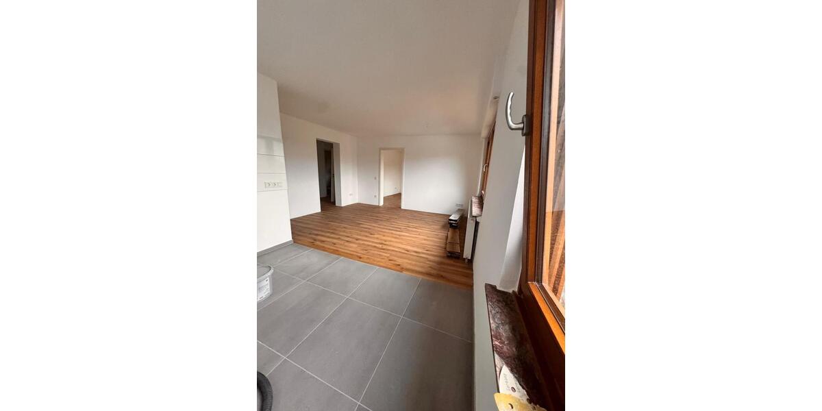Etagenwohnung Gummersbach Berstig Süd - 2 Zimmer, 70 m&sup2;, 750&euro; | Angebot:27564633
