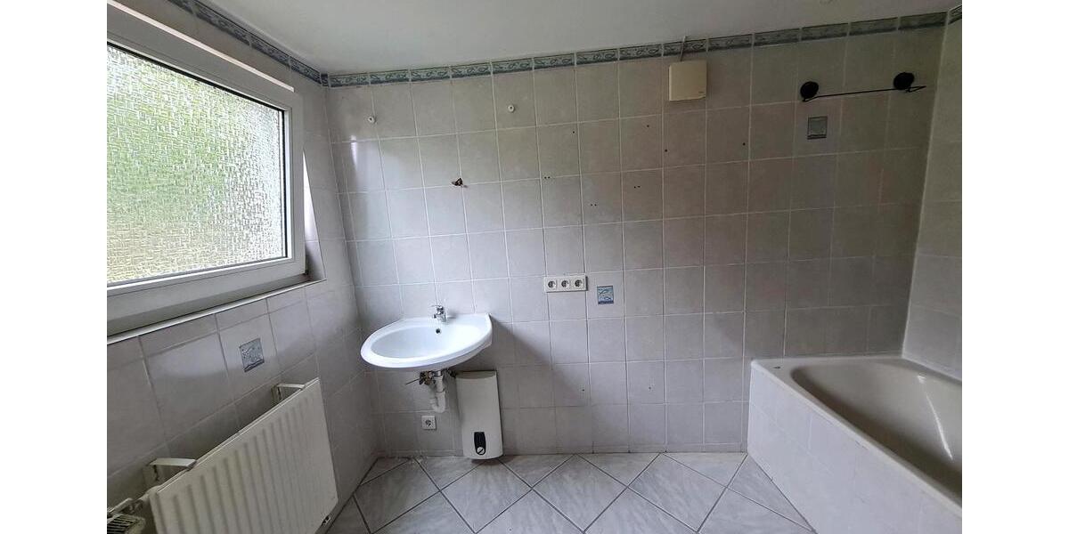 Erdgeschoßwohnung Reichshof - 2 Zimmer, 65 m&sup2;, 500&euro; | Angebot:27546754