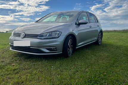 VW Golf 97.000 km 17.100 &euro; Drolshagen 57489