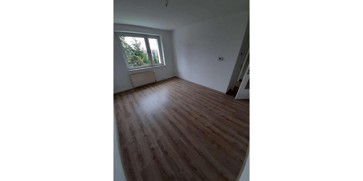 Erdgeschoßwohnung Lüdenscheid Staberg - 2 Zimmer, 50 m&sup2;, 325&euro; | Angebot:24377812