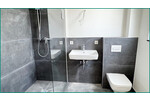NEUBAU-ERSTBEZUG: MODERNE 3-ZIMMER-WOHNUNG MIT AUFZUG, GROSSEM BALKON UND PKW-STELLPLATZ IN RADEVORM - Etagenwohnung Radevormwald Karthausen | Angebot:26698012