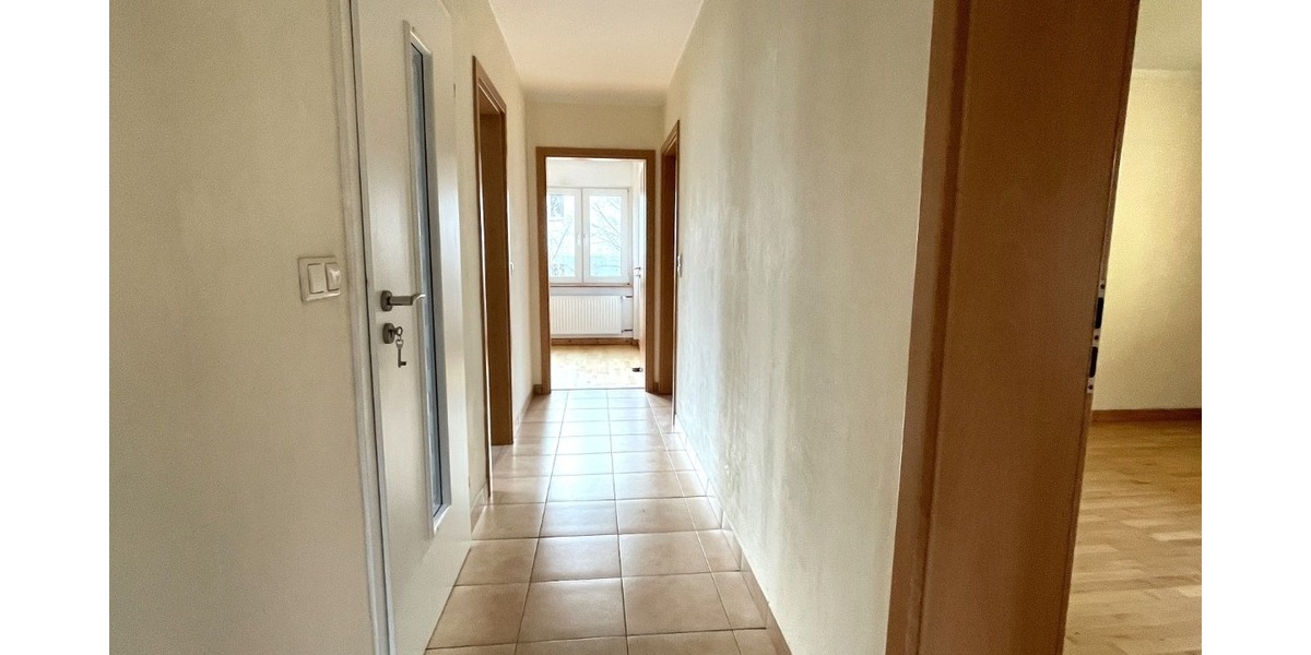 Zentral, ruhig ,individuell: Gestalten Sie Ihr Familienglück nach eigenen Wünschen - Einfamilienhaus Windeck Schladern | Angebot:26030671