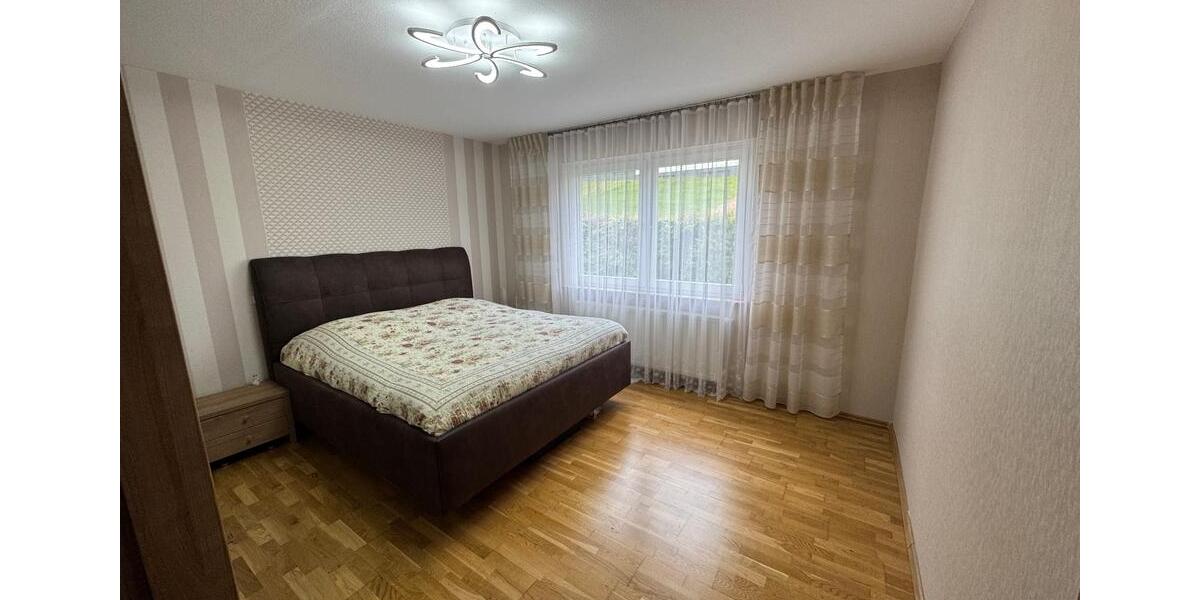 Erdgeschoßwohnung Wermelskirchen - 3 Zimmer, 78 m&sup2;, 240.000&euro; | Angebot:26614300