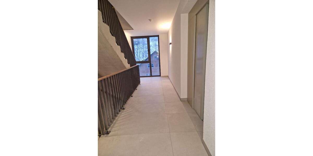 Etagenwohnung Gummersbach Hepel - 3 Zimmer, 89 m&sup2;, 1.090&euro; | Angebot:27325740