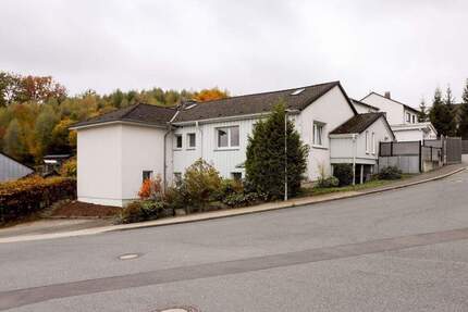 Haus Lüdenscheid Stüttinghausen - 9 Zimmer, 349 m&sup2;, 419.000&euro; | Angebot:25688973