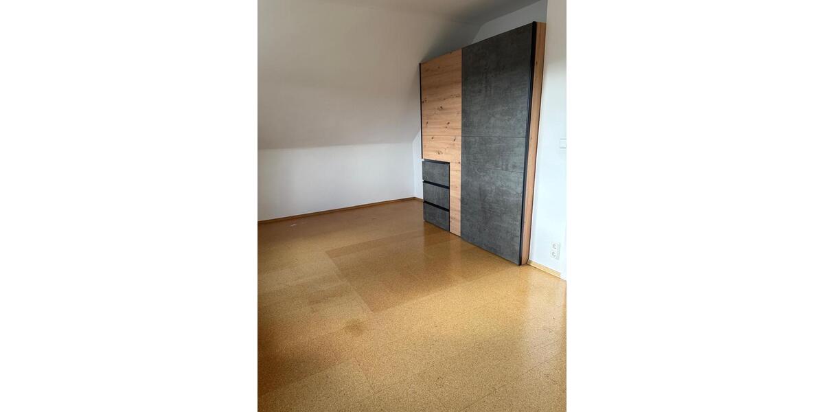 Maisonettenwohnung Waldbröl - 2 Zimmer, 80 m&sup2;, 1.150&euro; | Angebot:27587000