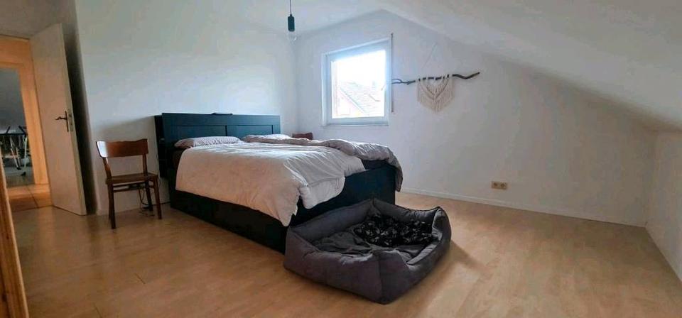 Dachgeschoßwohnung Ruppichteroth - 3.5 Zimmer, 106 m&sup2;, 240.000&euro; | Angebot:26545172