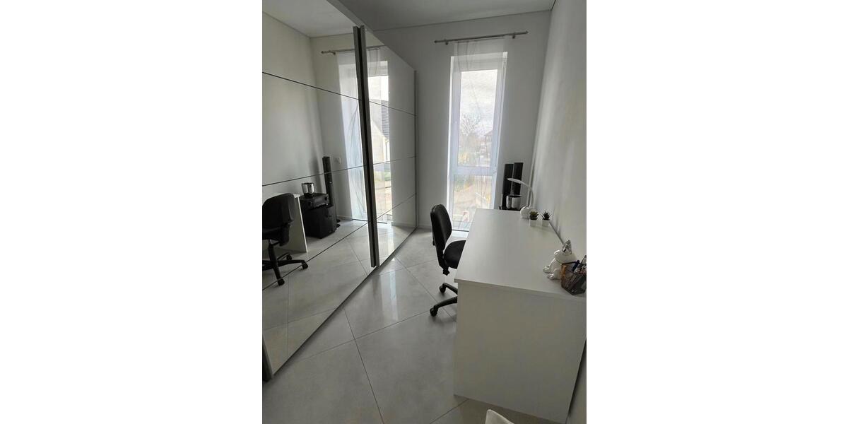 Etagenwohnung Gummersbach - 3 Zimmer, 86 m&sup2;, 1.275&euro; | Angebot:25217919