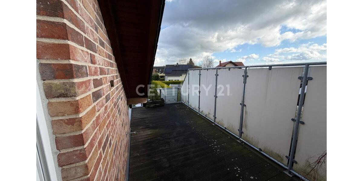 Etagenwohnung Overath - 2.5 Zimmer, 76 m&sup2;, 920&euro; | Angebot:25991745