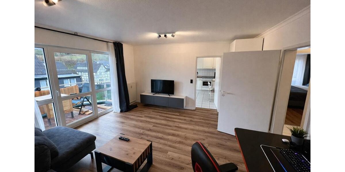Etagenwohnung Gummersbach Berstig Süd - 2 Zimmer, 71 m&sup2;, 815&euro; | Angebot:25750085