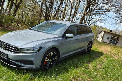 VW Passat 68.000 km 22.600 &euro; Gummersbach 51643