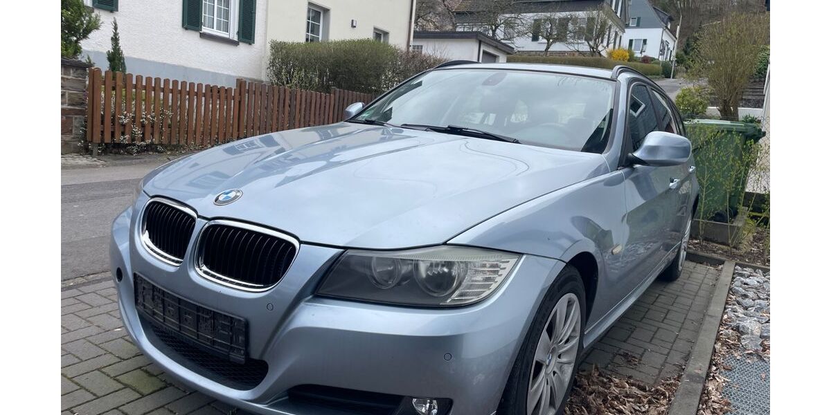 BMW 318 226.000 km 2.800 &euro; Wiehl 51674