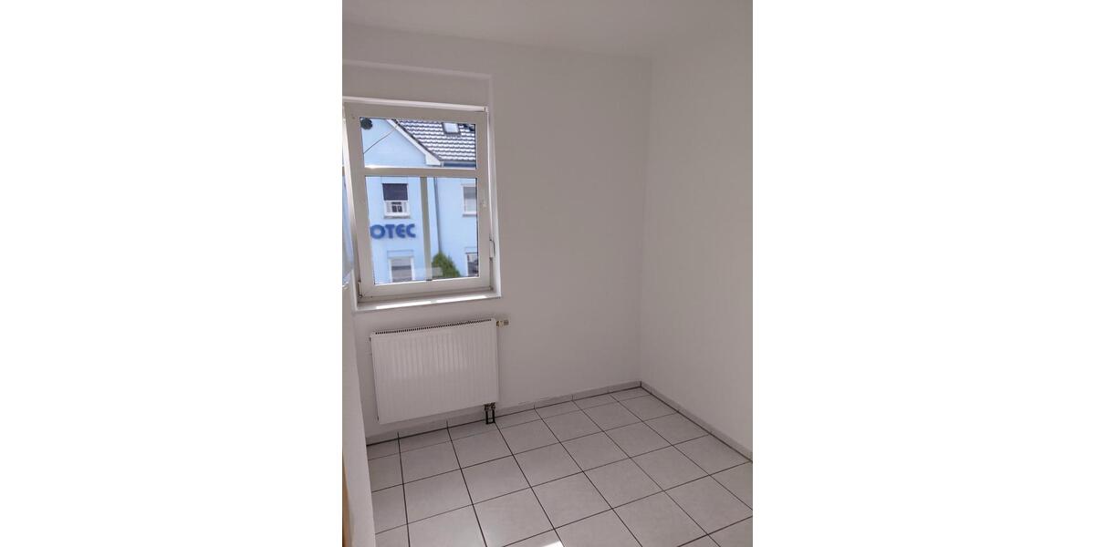 Etagenwohnung Attendorn - 3 Zimmer, 75 m&sup2;, 585&euro; | Angebot:27570337