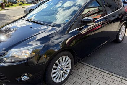 Ford Focus 184.000 km 4.449 &euro; Lüdenscheid 58515