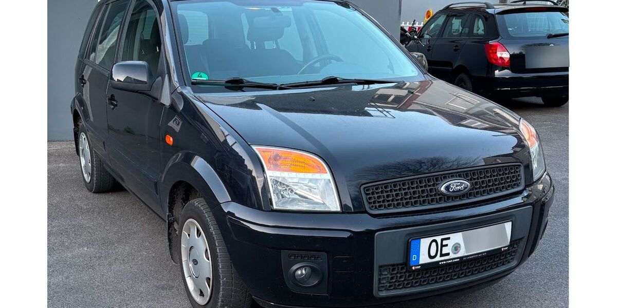 Ford Fusion 99.500 km 3.200 &euro; Olpe 57462