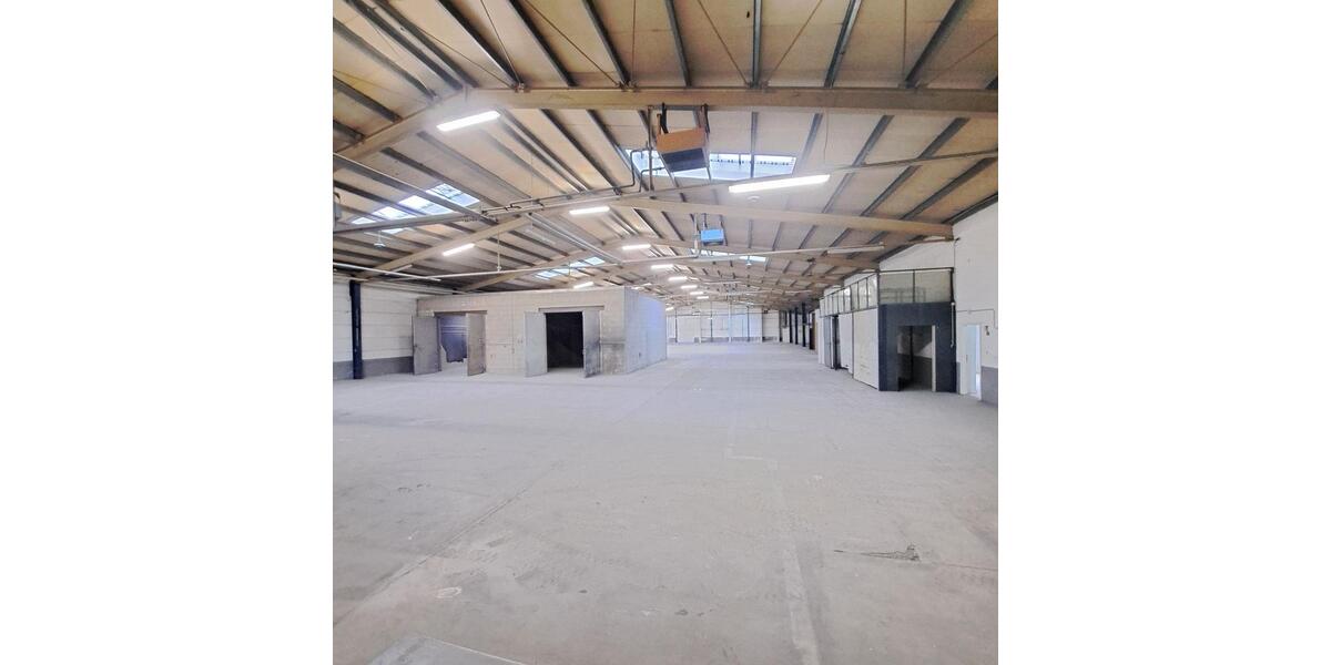 Gewerbeobjekt Gummersbach Berstig Süd - 5&euro; | Angebot:24382601