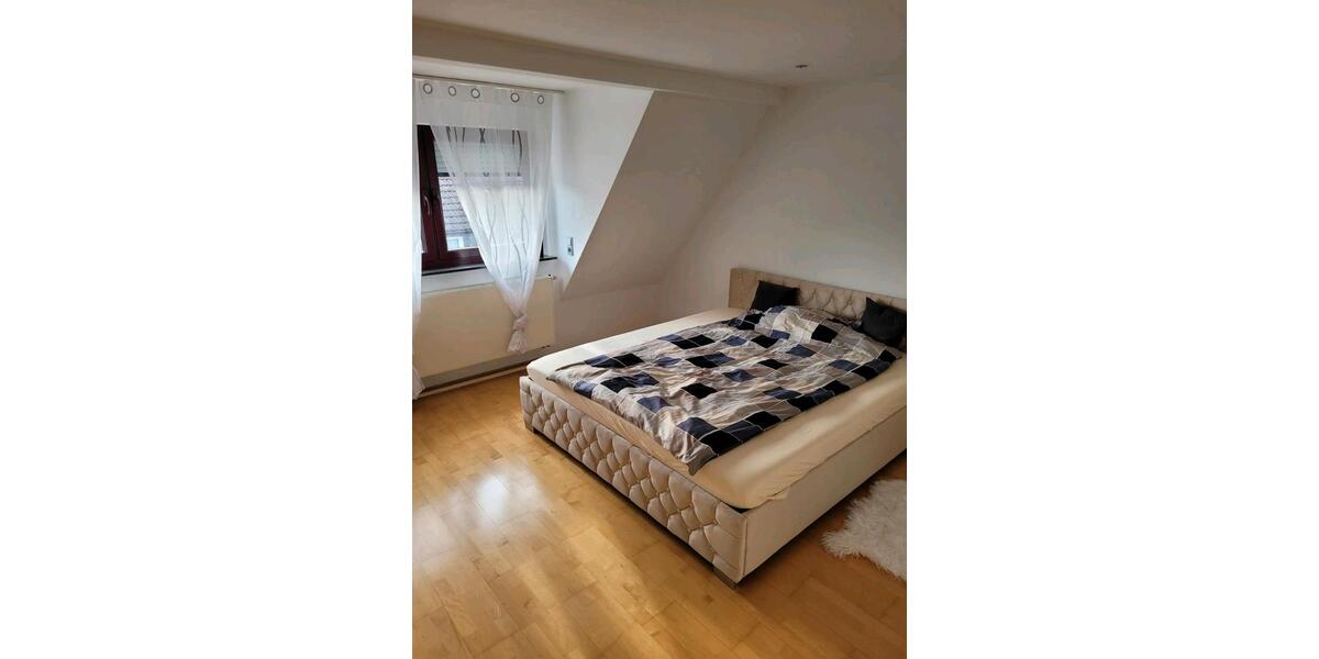 Maisonettenwohnung Lüdenscheid Staberg - 5 Zimmer, 150 m&sup2;, 1.200&euro; | Angebot:25942429