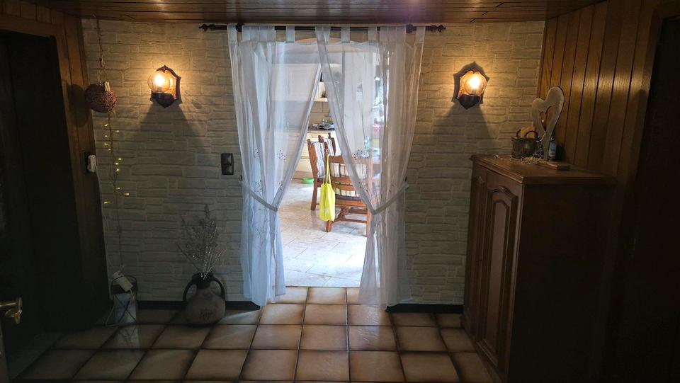 Einfamilienhaus Waldbröl - 260.000&euro; | Angebot:26111173