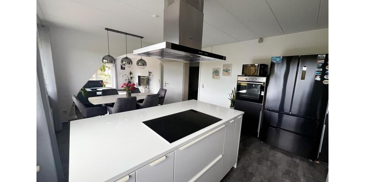 Terrassenwohnung Wissen - 4 Zimmer, 150 m&sup2;, 950&euro; | Angebot:26441225
