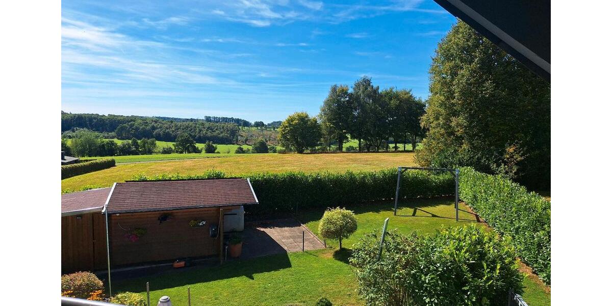 Einfamilienhaus Wenden - 7 Zimmer, 217 m&sup2;, 499.000&euro; | Angebot:25839879