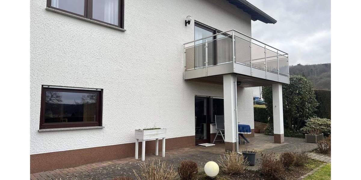 Einfamilienhaus Etzbach - 4 Zimmer, 140 m&sup2;, 420.000&euro; | Angebot:25797713