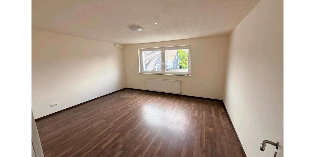 Terrassenwohnung Hückeswagen - 4 Zimmer, 95 m&sup2;, 249.000&euro; | Angebot:27162600