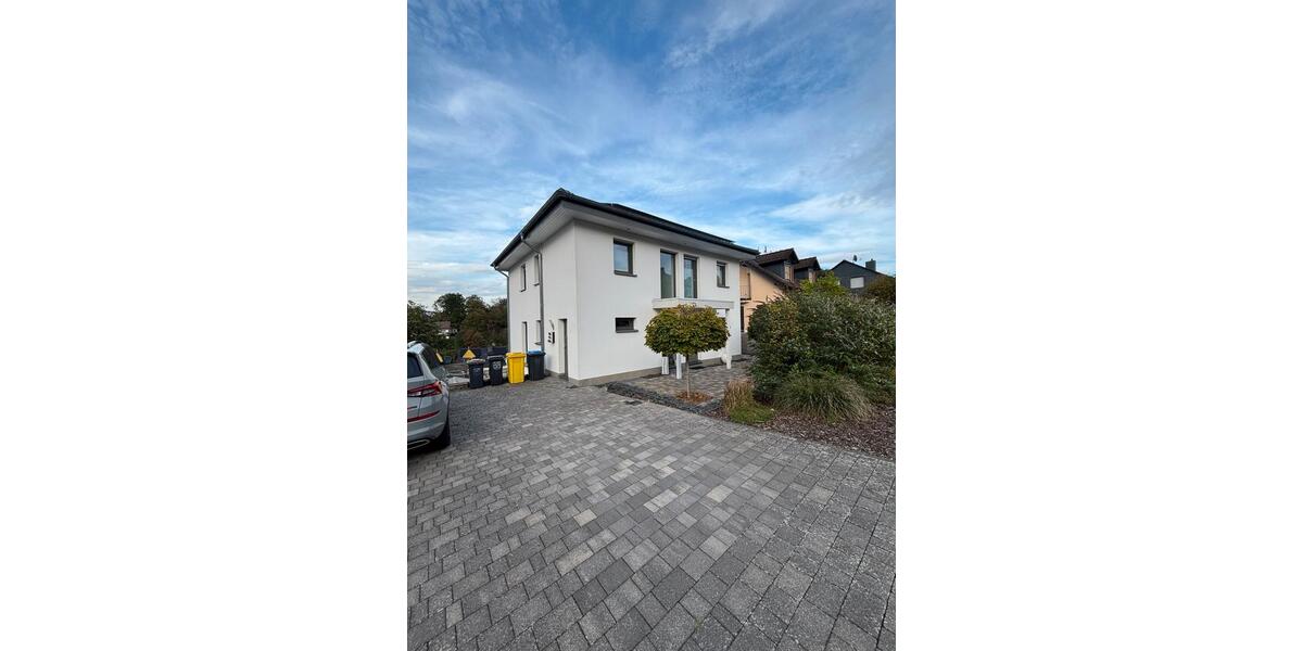 Einfamilienhaus Freudenberg - 6 Zimmer, 180 m&sup2;, 550.000&euro; | Angebot:27535037