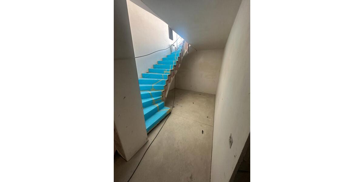 Etagenwohnung Overath - 5 Zimmer, 105 m&sup2;, 1.400&euro; | Angebot:27547869