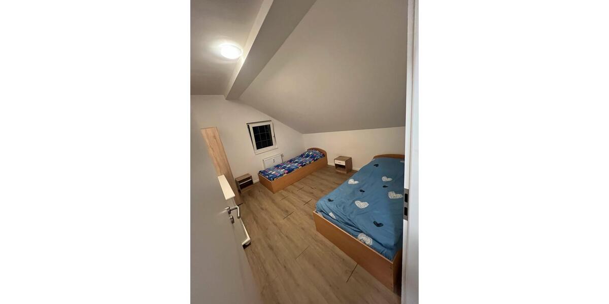 Etagenwohnung Lüdenscheid Brügge - 4 Zimmer, 85 m&sup2;, 750&euro; | Angebot:27585621