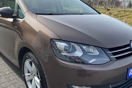 VW Sharan 108.000 km 12.850 &euro; Drolshagen 57489