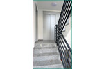 NEUBAU-ERSTBEZUG: MODERNE 3-ZIMMER-WOHNUNG MIT AUFZUG, GROSSEM BALKON UND PKW-STELLPLATZ IN RADEVORM - Etagenwohnung Radevormwald Karthausen | Angebot:26698012