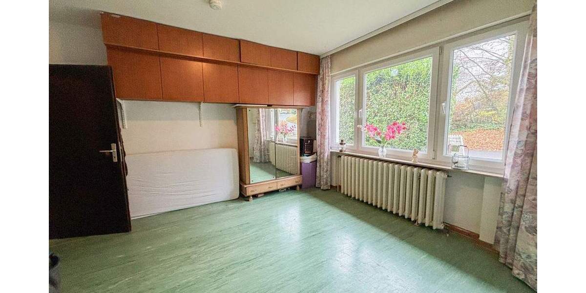 Mehrfamilienhaus, Wohnhaus Windeck Rosbach - 6 Zimmer, 172 m&sup2;, 199.000&euro; | Angebot:25738135