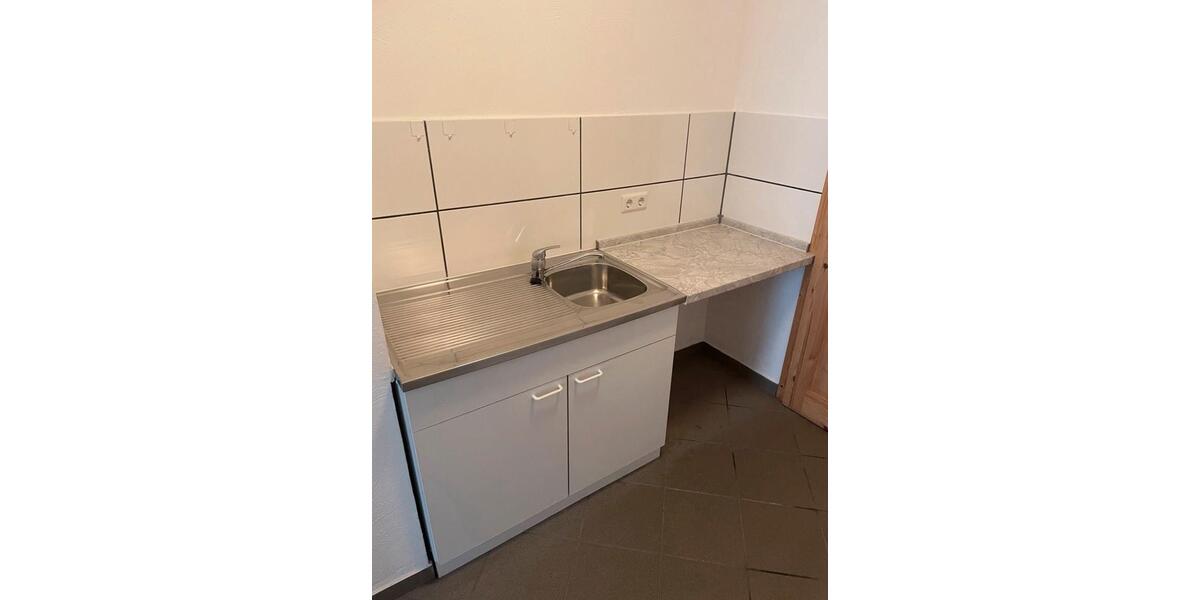 Erdgeschoßwohnung Ruppichteroth - 1 Zimmer, 35 m&sup2;, 500&euro; | Angebot:25920065