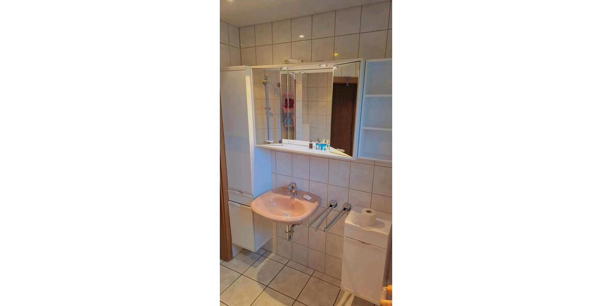 Erdgeschoßwohnung Windeck - 2 Zimmer, 65 m&sup2;, 650&euro; | Angebot:25960271