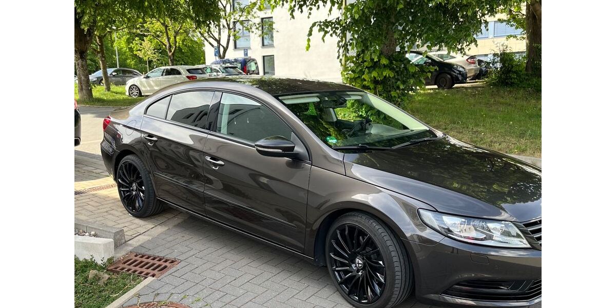 VW CC 201.000 km 10.800 &euro; Lindlar 51789