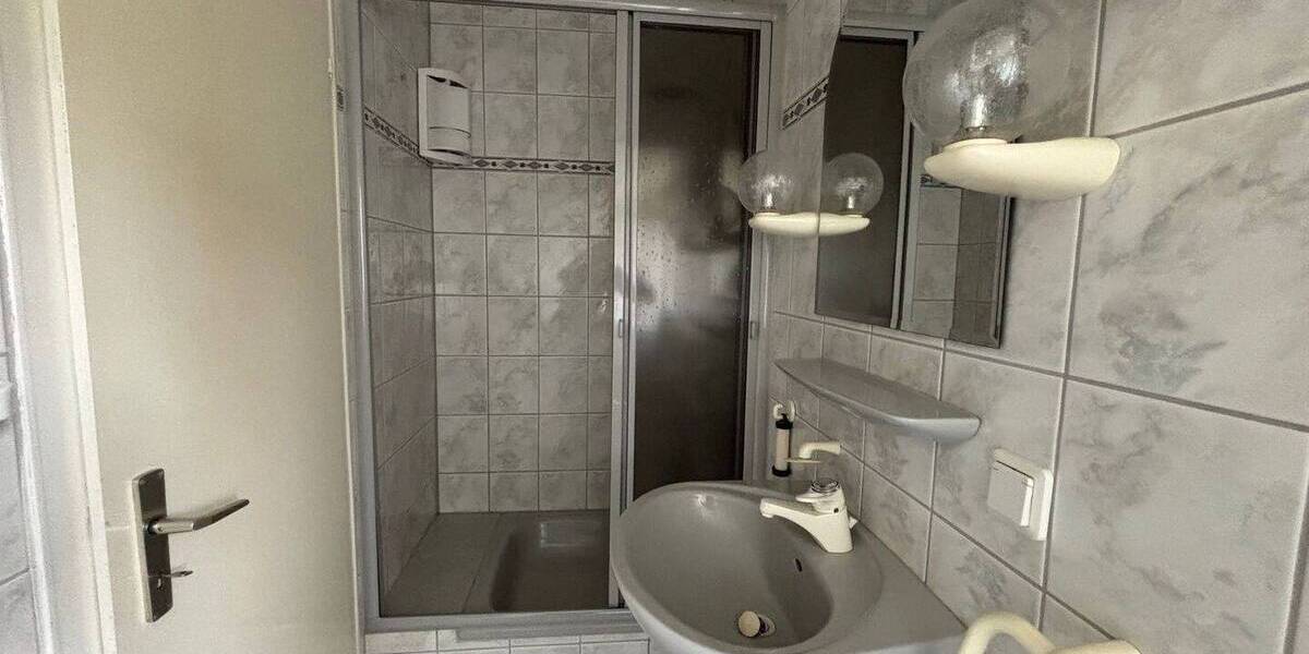 Mehrfamilienhaus, Wohnhaus Wiehl Börnhausen - 4 Zimmer, 155 m&sup2;, 259.000&euro; | Angebot:25666271