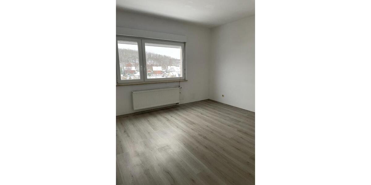 Etagenwohnung Reichshof - 4 Zimmer, 88 m&sup2;, 580&euro; | Angebot:24426866