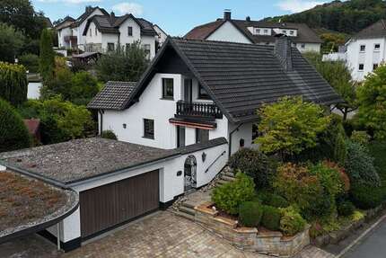 Haus Werdohl / Kleinhammer Kleinhammer - 6 Zimmer, 168 m&sup2;, 335.000&euro; | Angebot:25454245