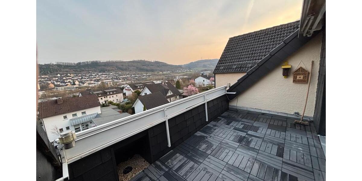 Dachgeschoßwohnung Plettenberg - 2 Zimmer, 67 m&sup2;, 650&euro; | Angebot:25895253