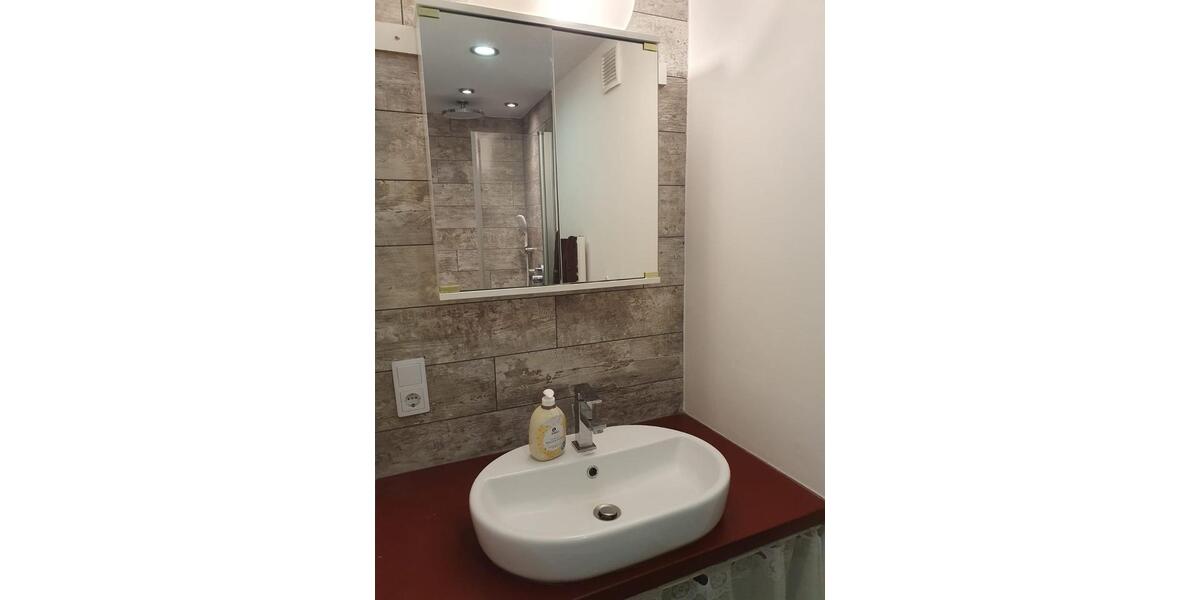 Mehrfamilienhaus, Wohnhaus Gummersbach - 7 Zimmer, 200 m&sup2;, 485.000&euro; | Angebot:25087975