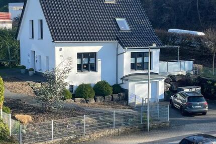 Haus Meinerzhagen - 449.000&euro; | Angebot:25635841
